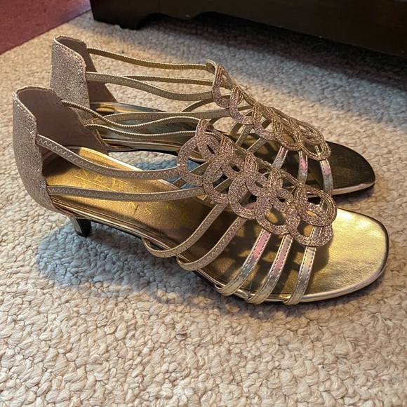 New York Transit gold heels - Picture 1 of 6